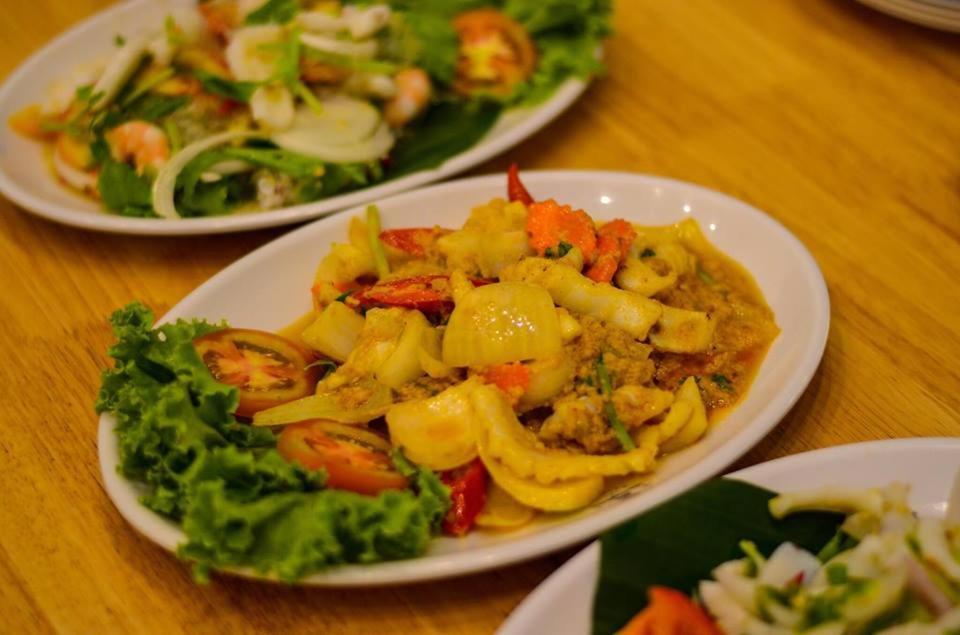 Tawaen Beach Resort Koh Larn Ngoại thất bức ảnh