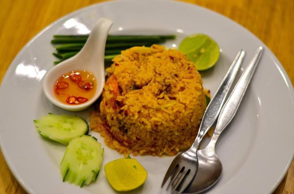 Tawaen Beach Resort Koh Larn Ngoại thất bức ảnh