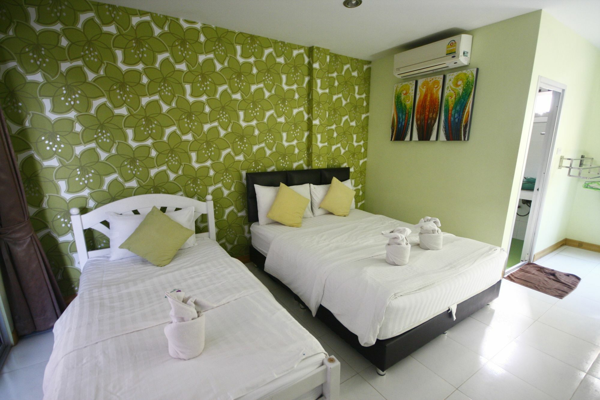Tawaen Beach Resort Koh Larn Ngoại thất bức ảnh