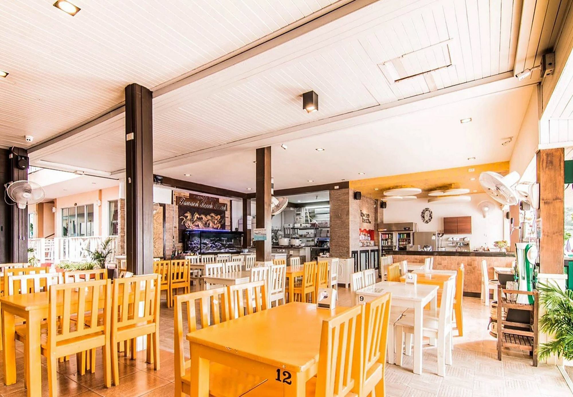 Tawaen Beach Resort Koh Larn Ngoại thất bức ảnh
